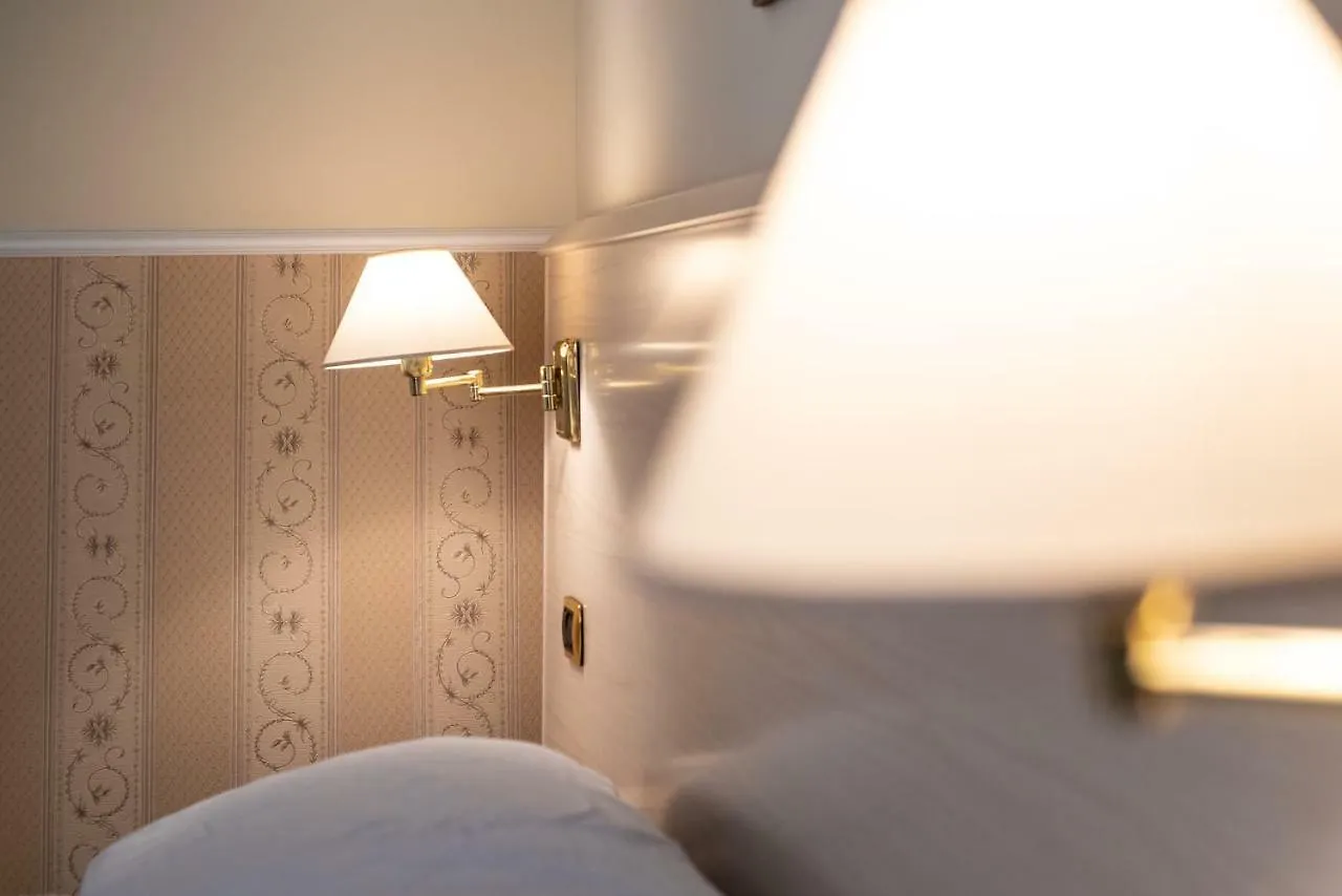 Hotel Casa Bacciarini Roma 3*,
